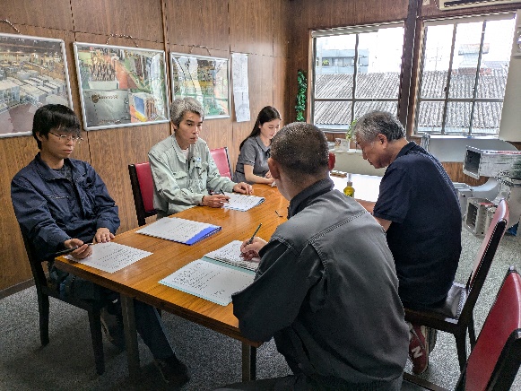 安全衛生委員会の打合せ風景