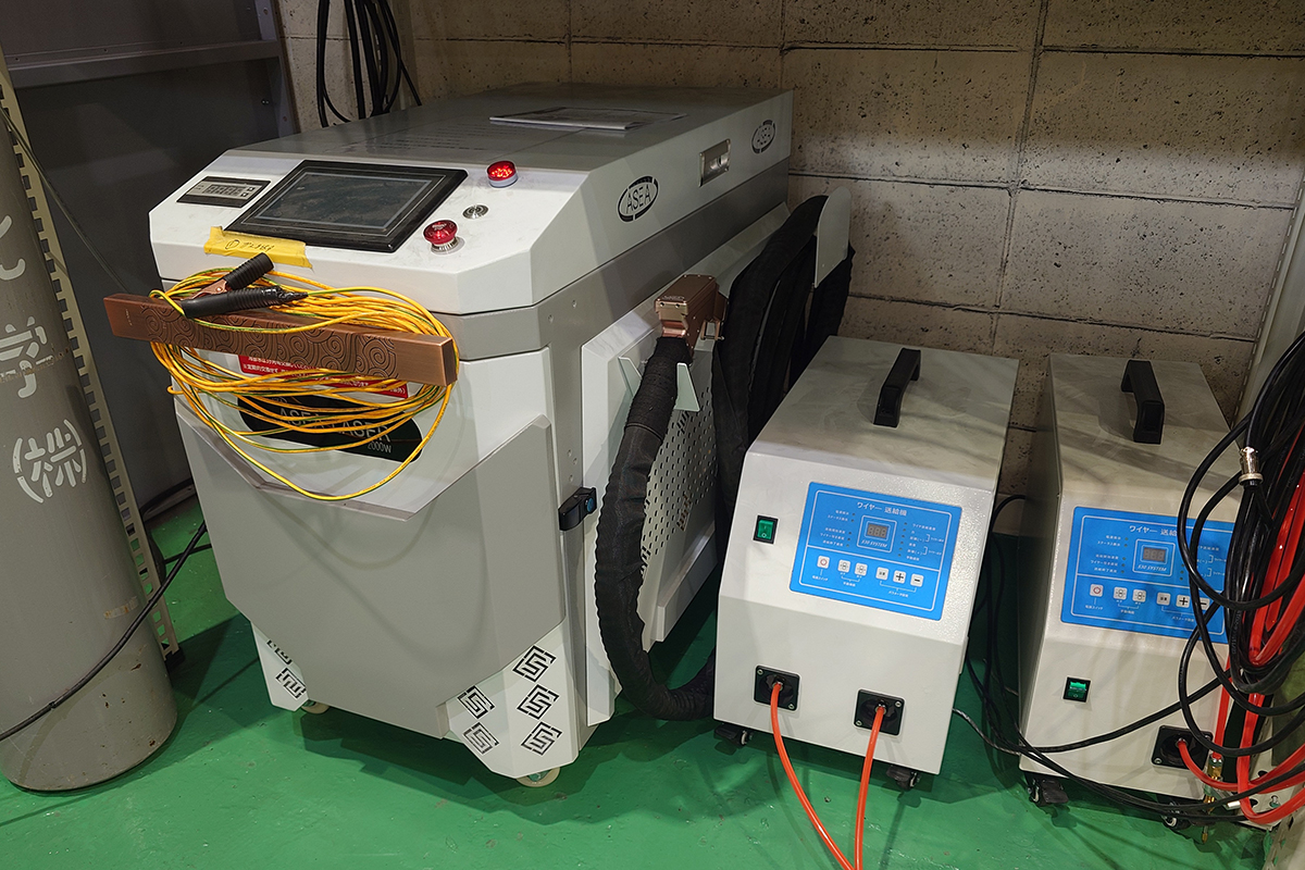 ファイバーレーザ溶接機